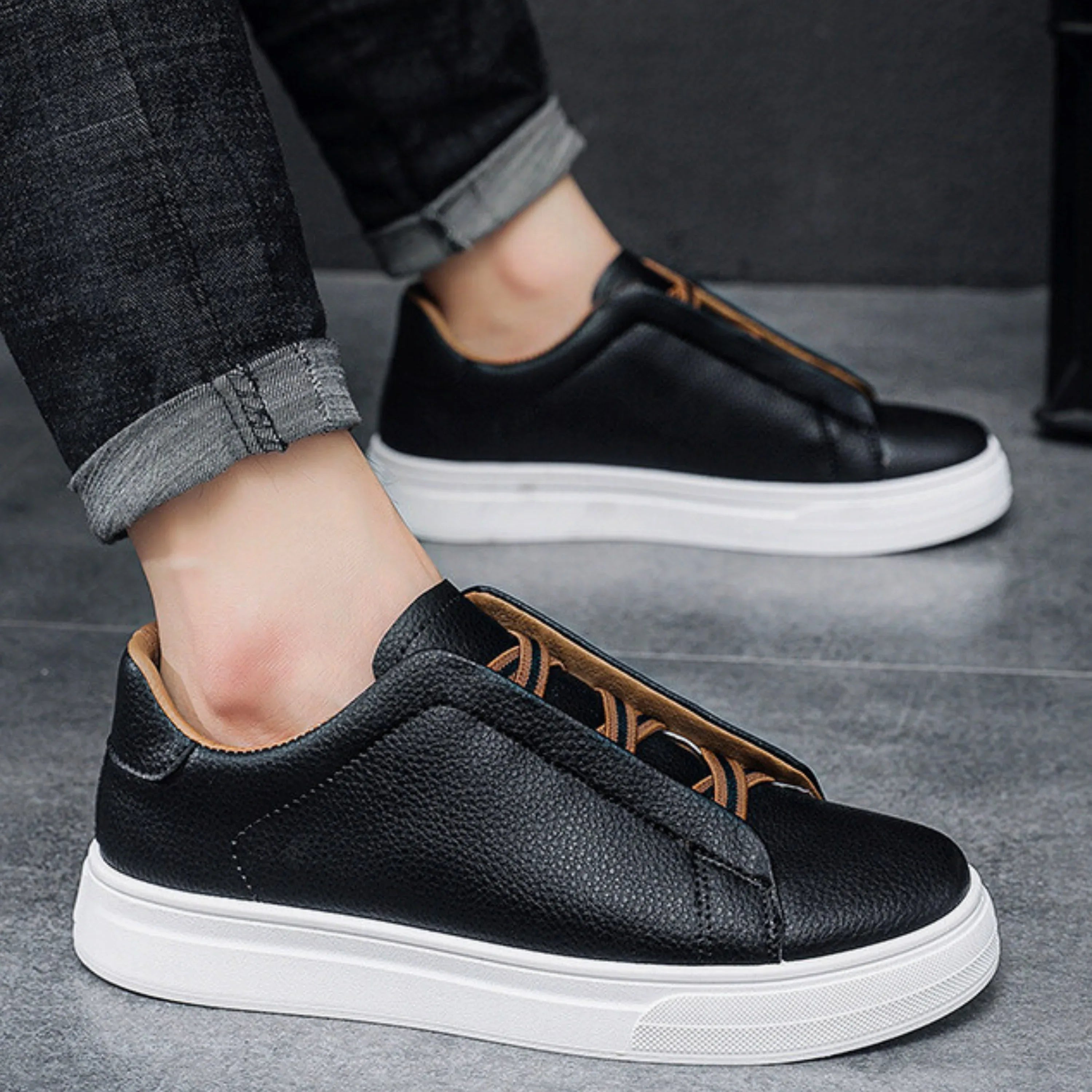 Herrsneakers Slip-On Spetsdetalj Slitstark Ovandel