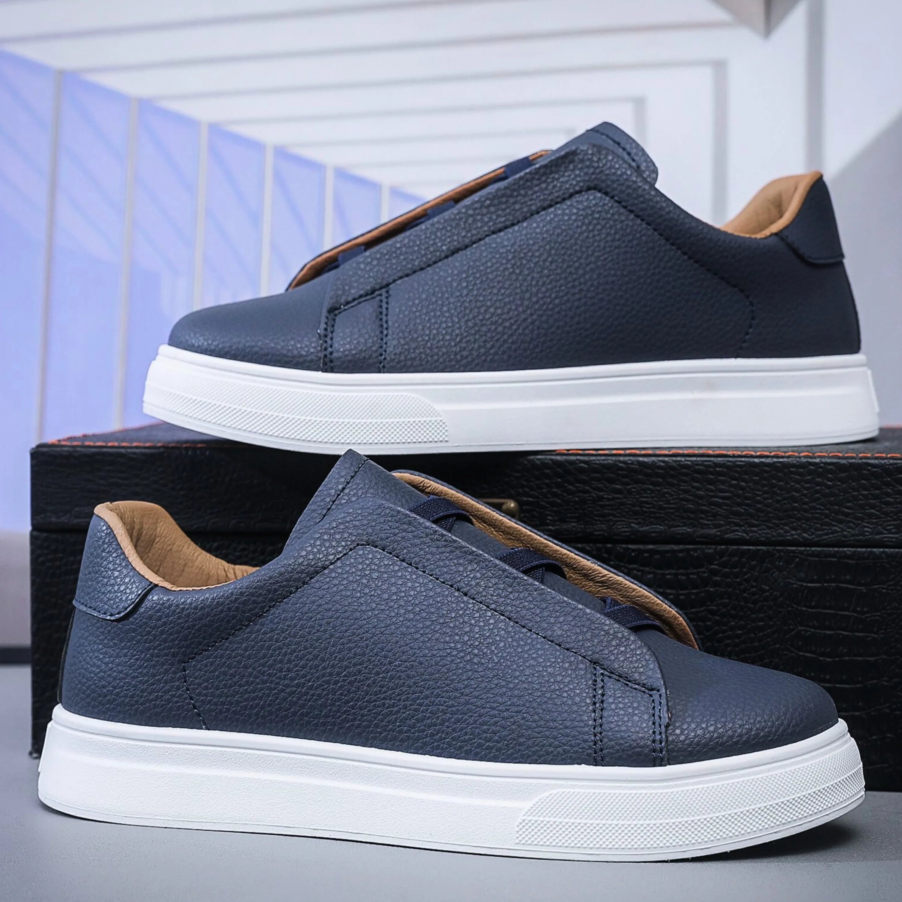 Herrsneakers Slip-On Spetsdetalj Slitstark Ovandel