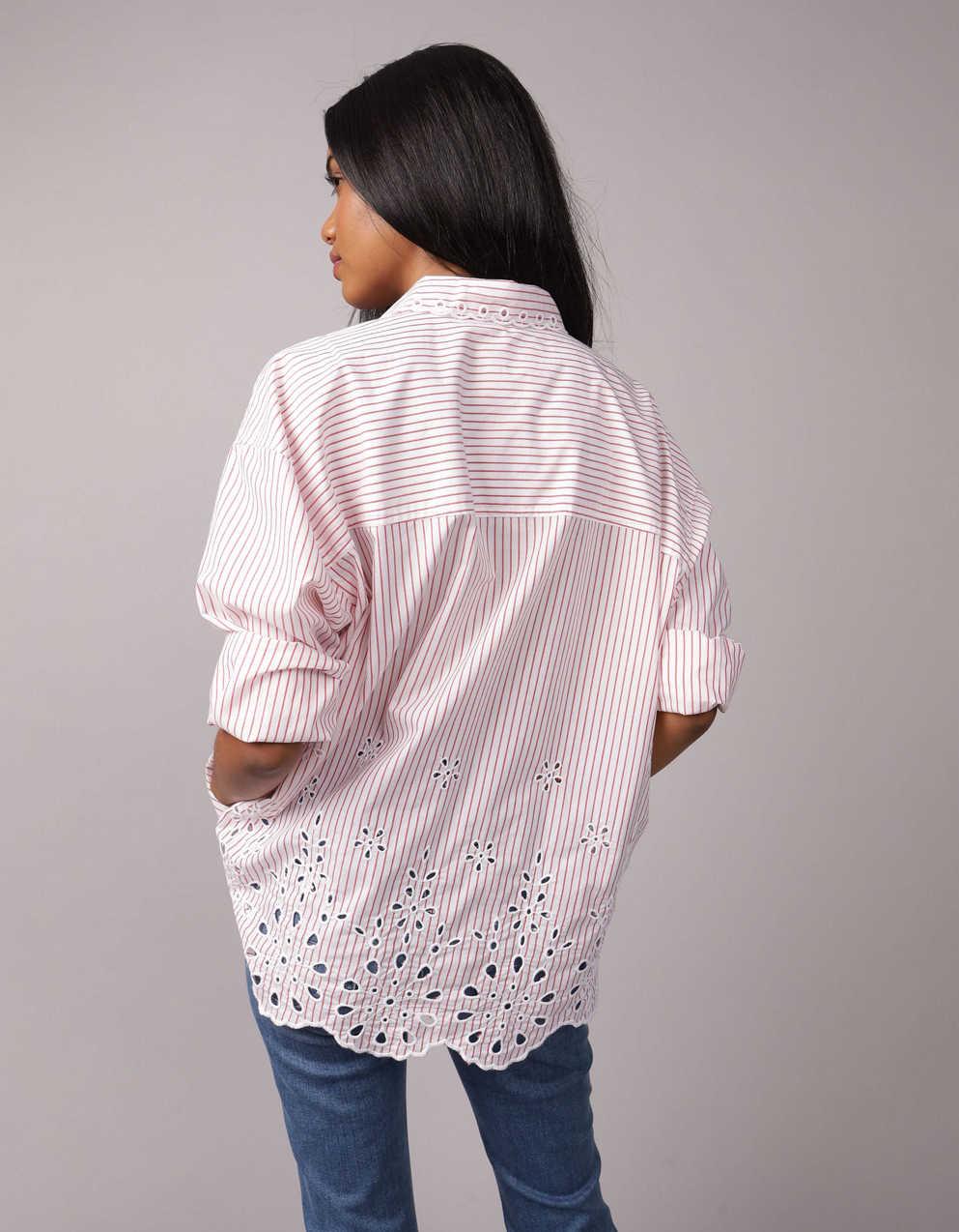 Dam Skjorta Med Broderi Och Krage