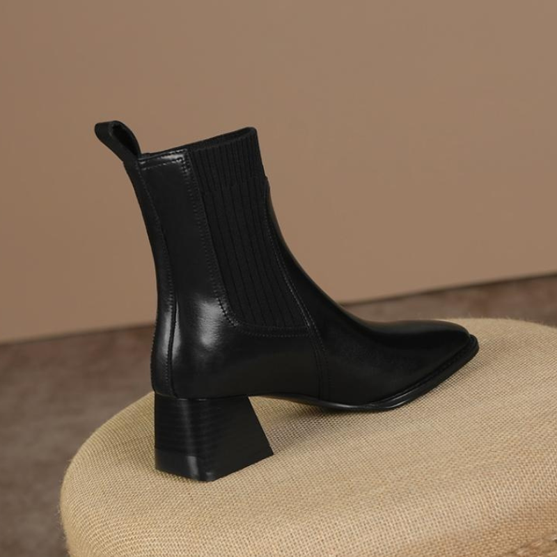 Kvinnors Ankelboots Med Låg Klack Och Solid Design