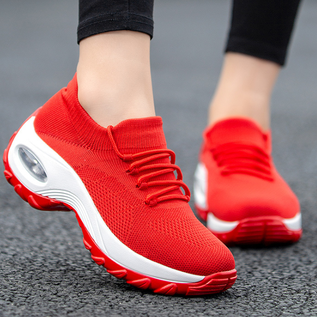 Dam Vårlöparskor Med Rund Tå Och Slip-On-Plattform