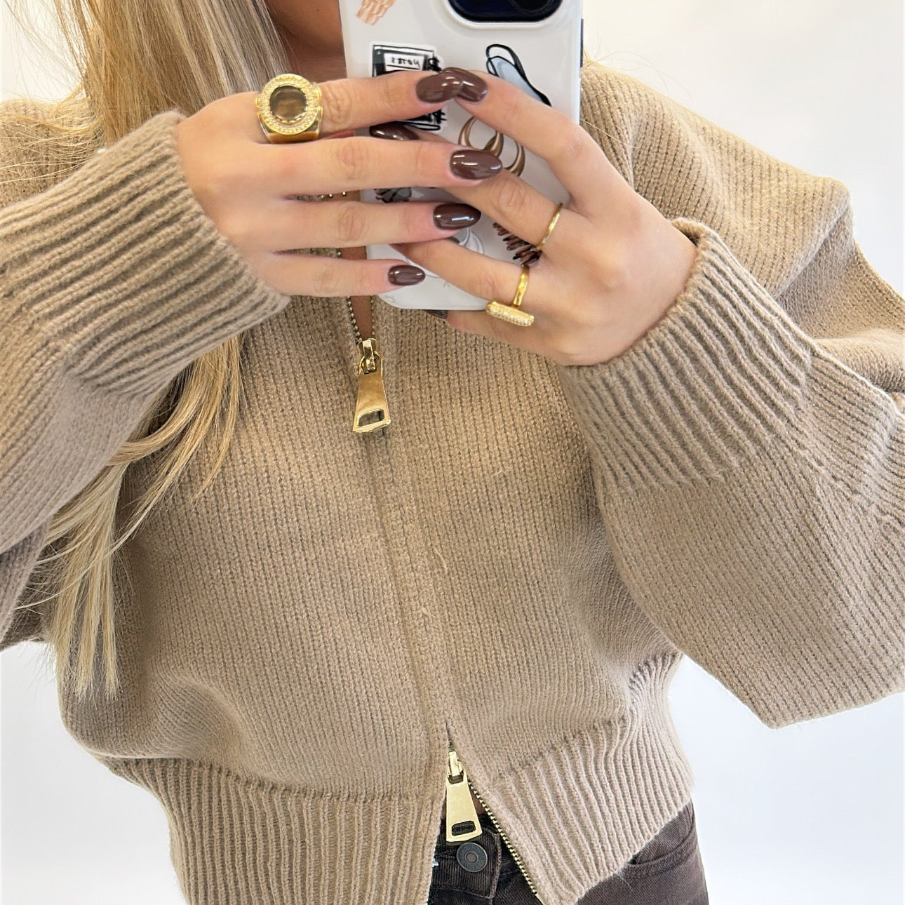 Dam Stickad Zip Tröja med Halsband i konstläder och Dubbla Dragkedjor