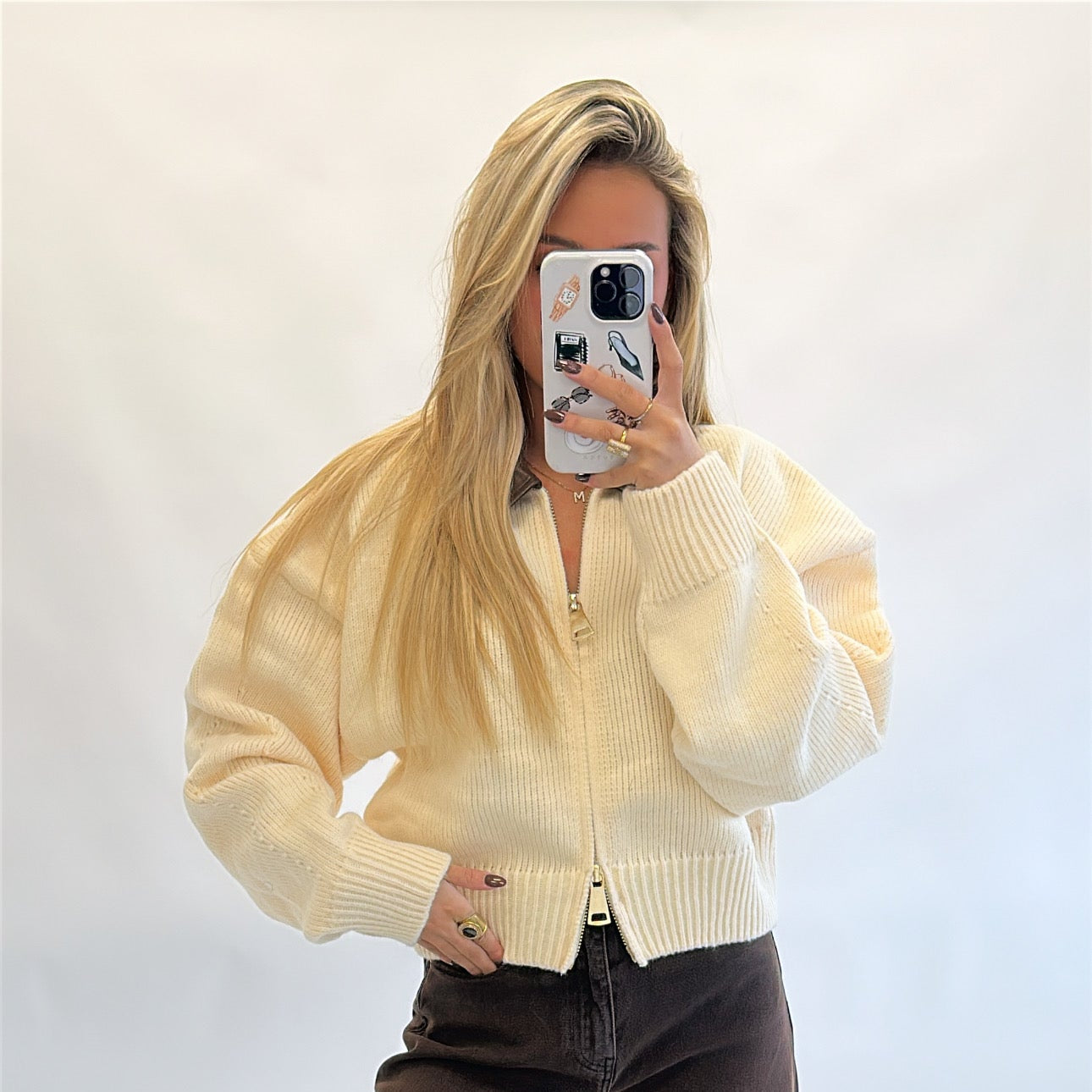 Dam Stickad Zip Tröja med Halsband i konstläder och Dubbla Dragkedjor