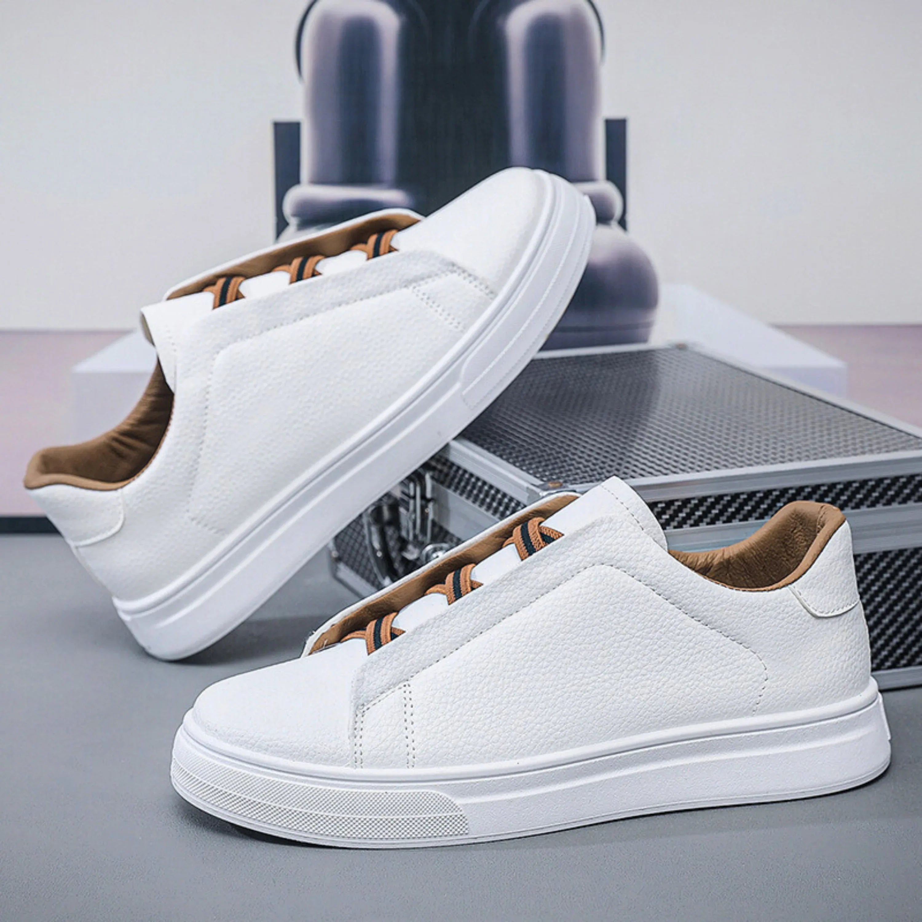 Herrsneakers Slip-On Spetsdetalj Slitstark Ovandel