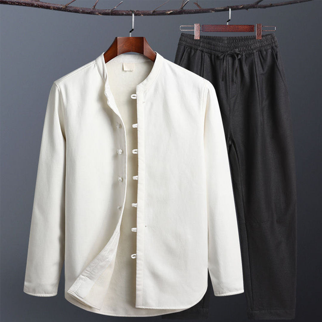 Herrloungeset Med Mandarinkrage Och Dragsko I Midjan