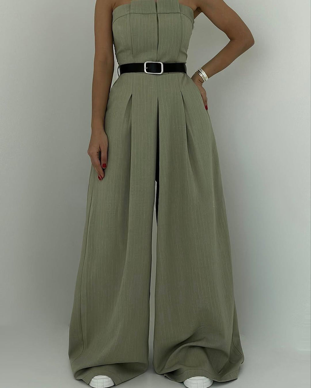 Damset med Bustier Jumpsuit Vida Byxor och Matchande Jacka