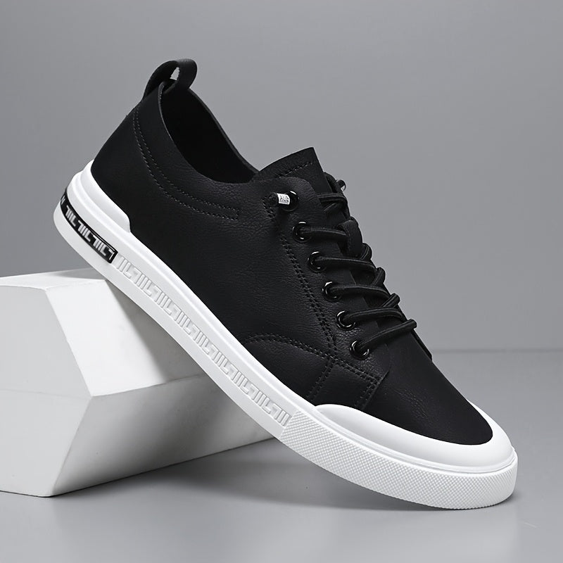 Herrsneakers Med Snörning, Slät Ovandel, Vadderad Innersula I Pvc-Sula