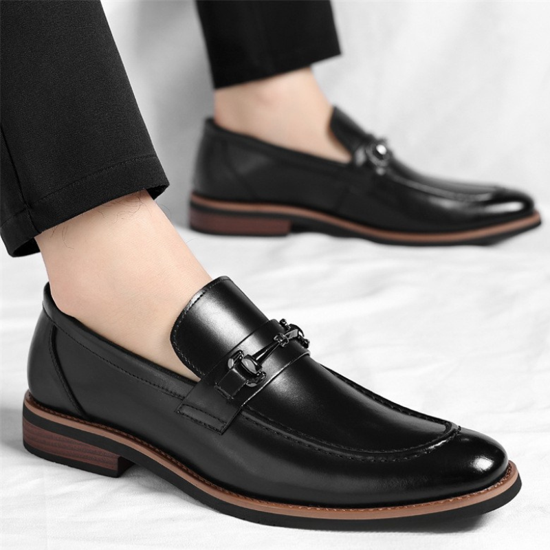 Herrloafers I Läder Med Bit Och Metalldetaljer I Hästbit