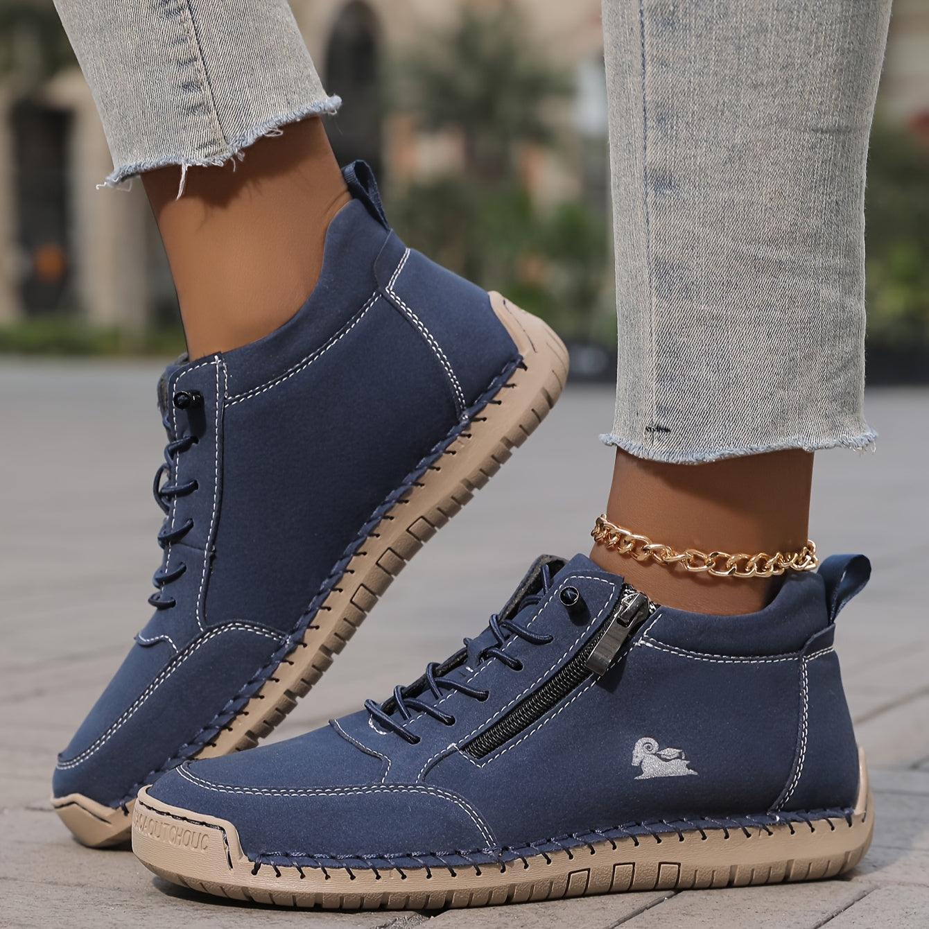 Damsneakers Med Bred Framfotsstödjande Sula