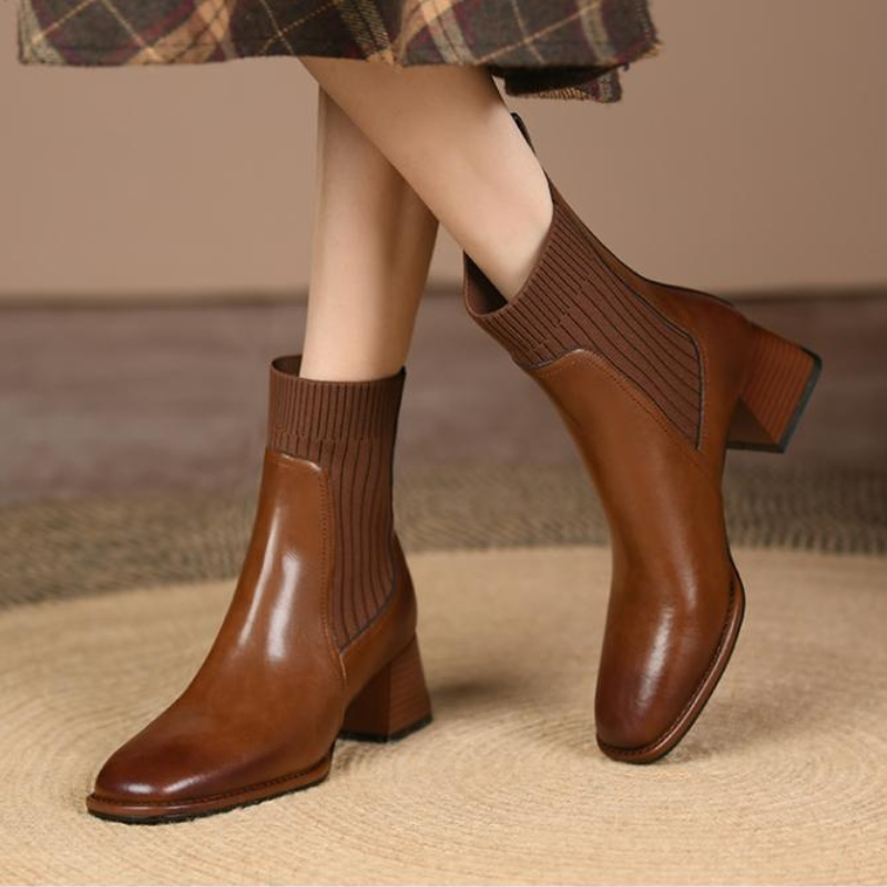 Kvinnors Ankelboots Med Låg Klack Och Solid Design