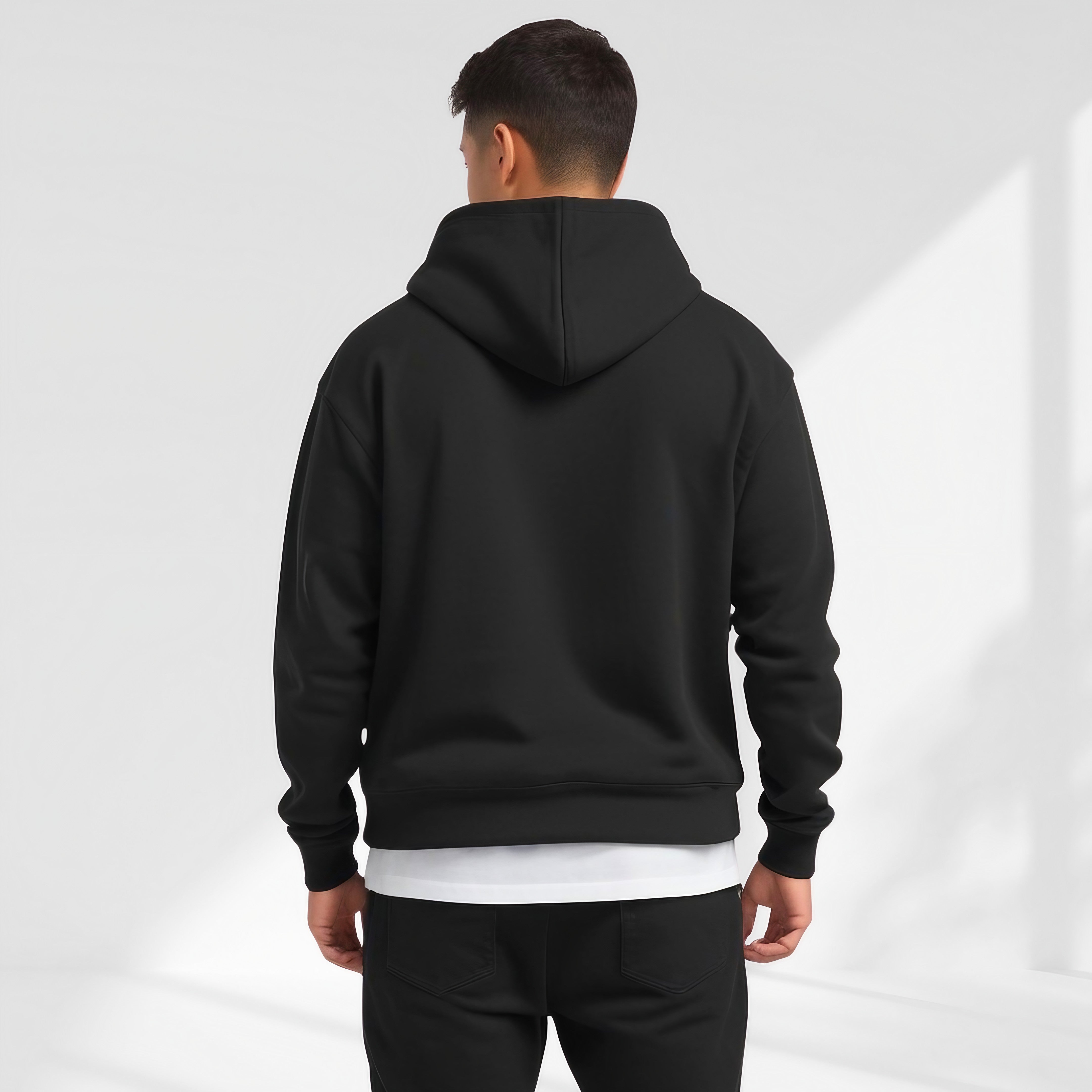 Herr Hoodie med Oversized Passform, Sänkta Axelpartier och Främre Ficka