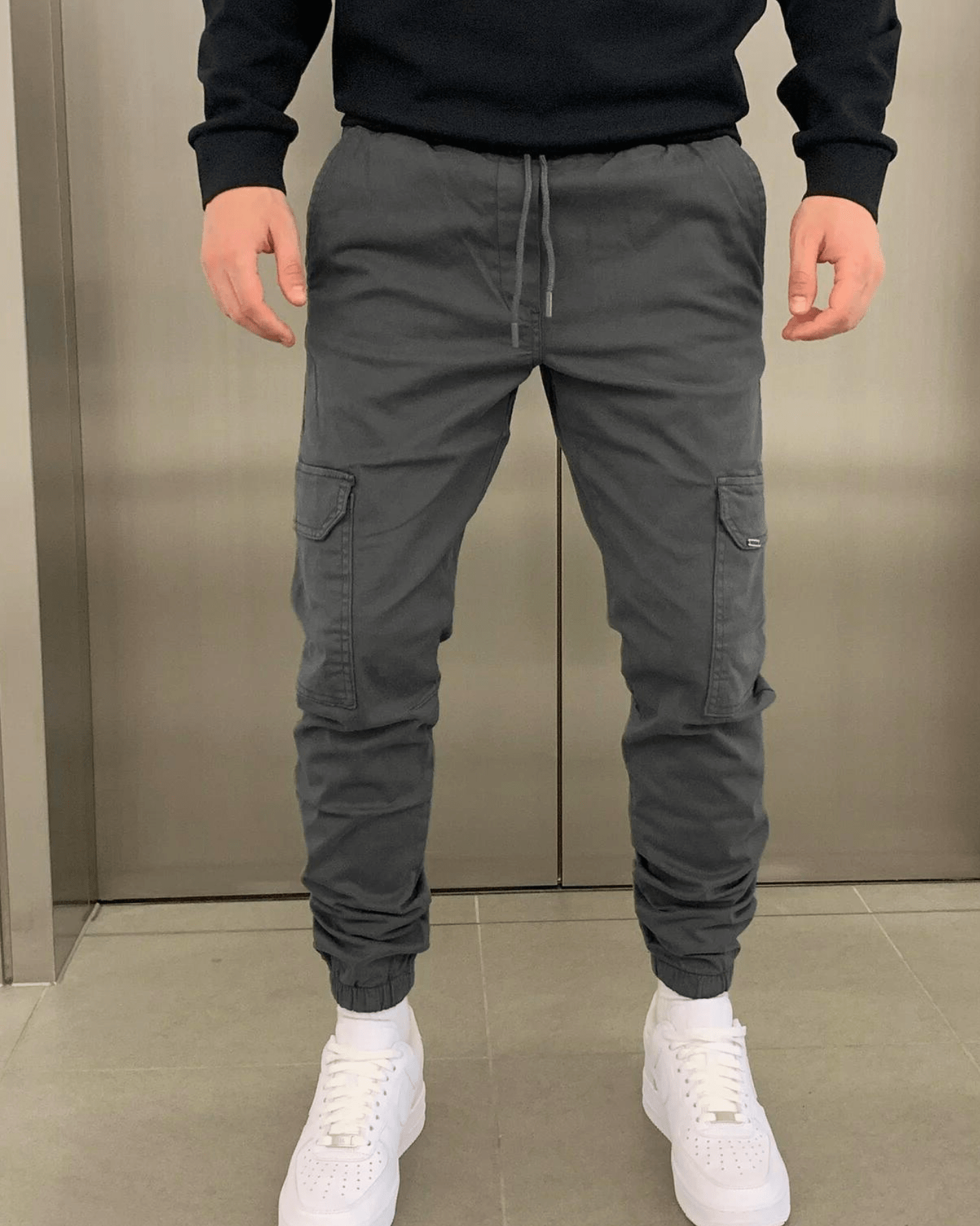 Herr Cargo Jogger Med Avslappnad Passform, Resårmidja Och Funktionella Fickor