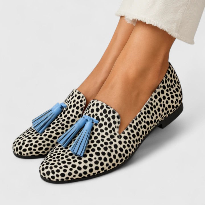 Dam Slip-On Loafers Med Tasseldetalj Och Rundad Tå