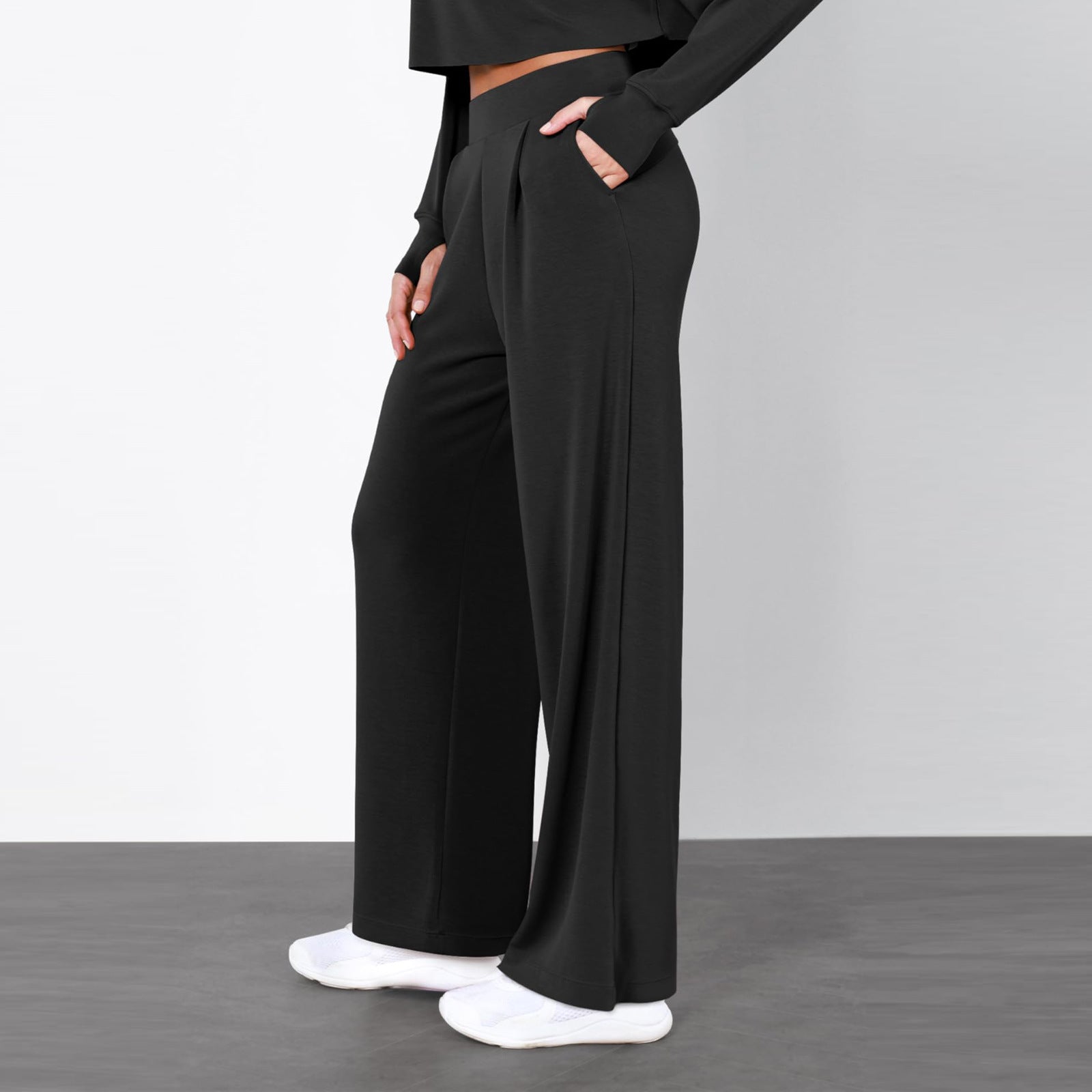 Dambyxor Med Hög Midja Och Raka Ben Och Nedsänkt Falldesign