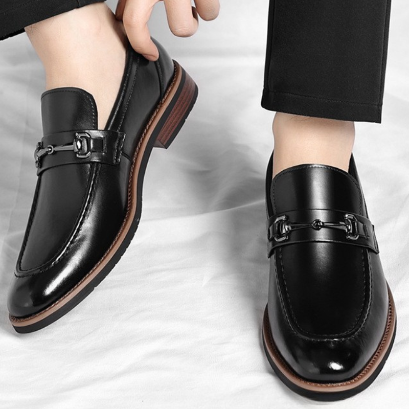 Herrloafers I Läder Med Bit Och Metalldetaljer I Hästbit