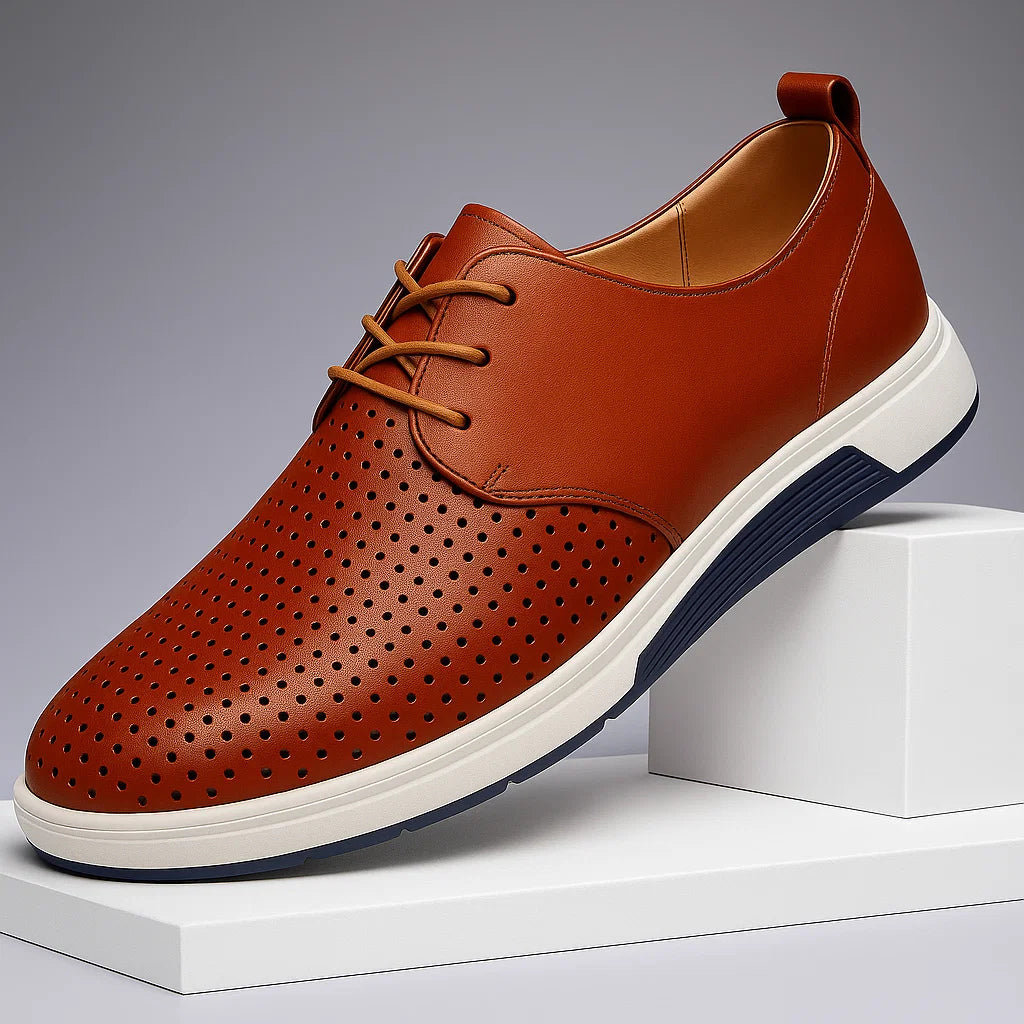 Herrloafers Slip-On-Design Med Ventilerad Ovandel Och Greppvänlig Sula