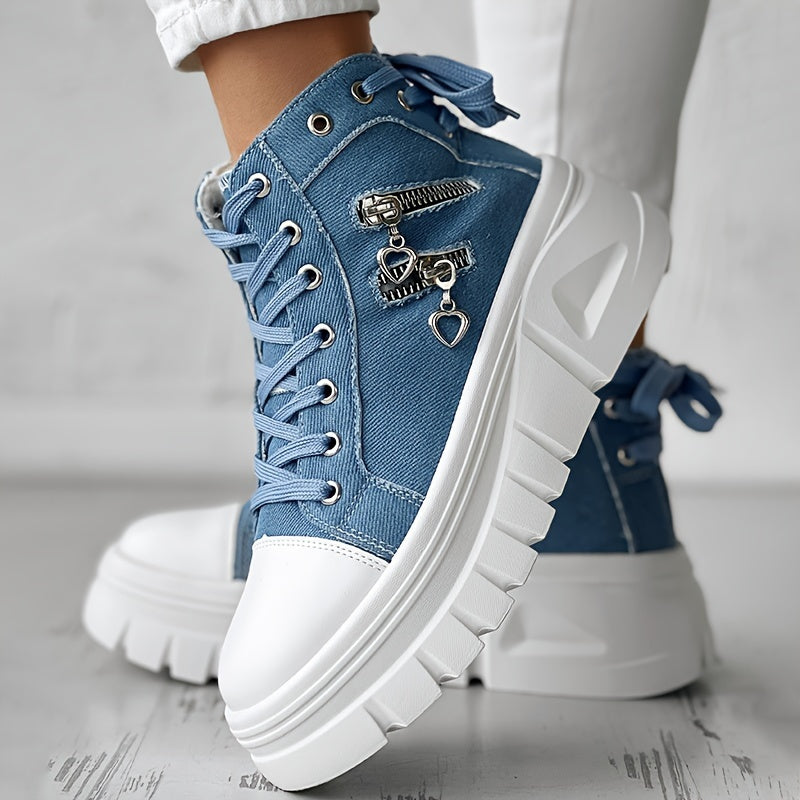 Damplatåsneakers Med Grov Sula Och Dragkedja På Sidan
