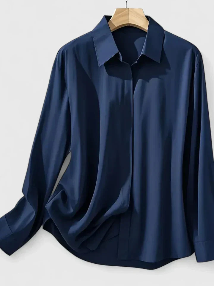 Dam Långärmad Topp Med Dold Knäppning Och Rundad Nederkant