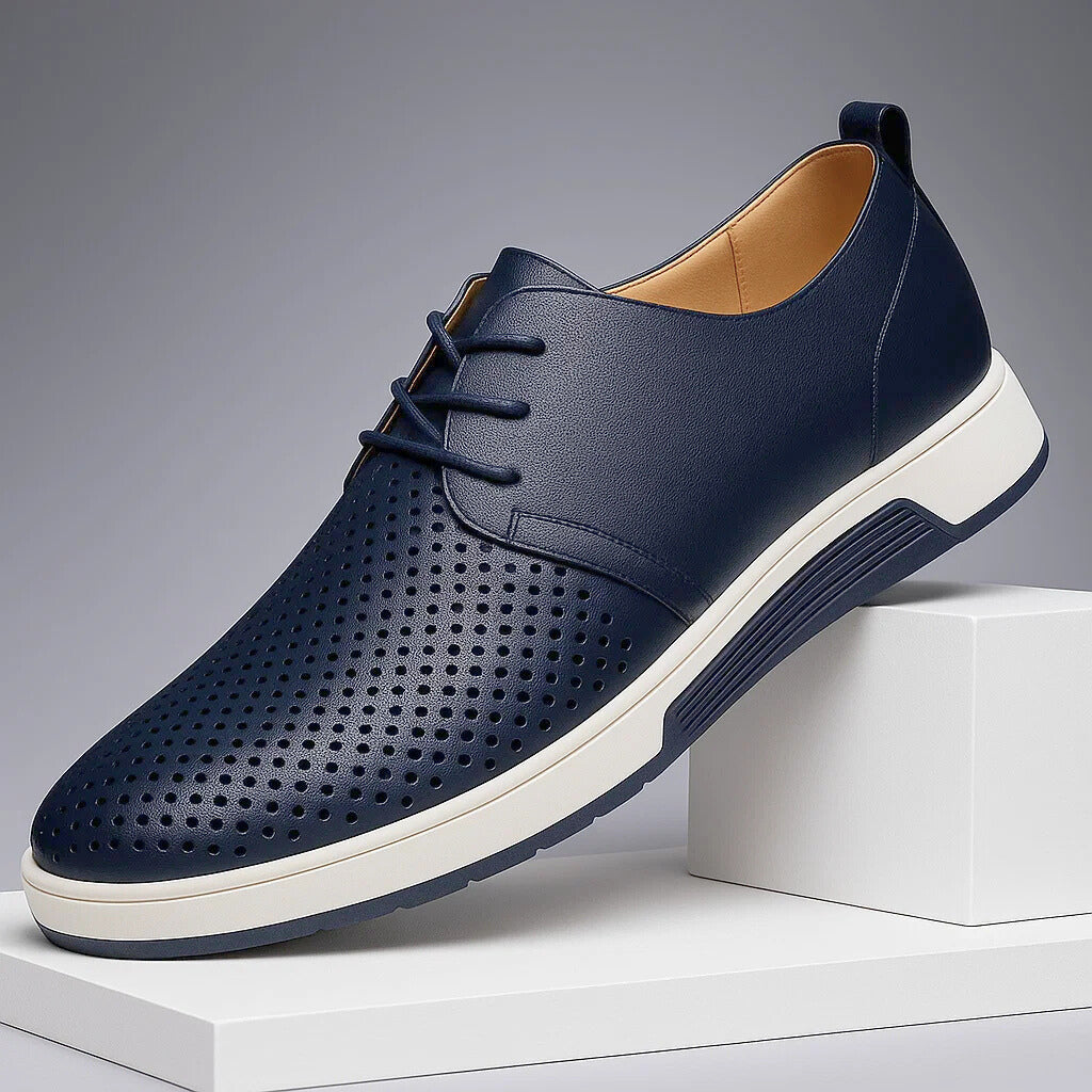 Herrloafers Slip-On-Design Med Ventilerad Ovandel Och Greppvänlig Sula