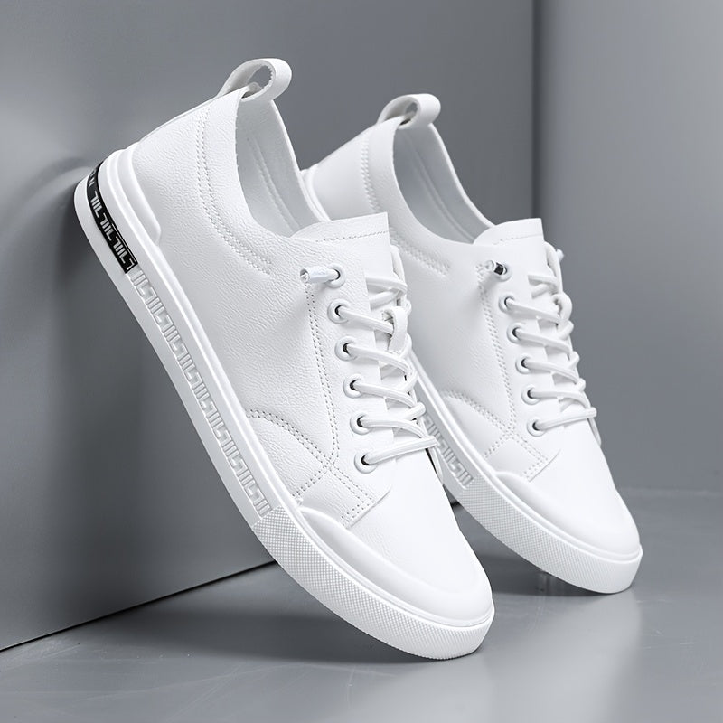 Herrsneakers Med Snörning, Slät Ovandel, Vadderad Innersula I Pvc-Sula