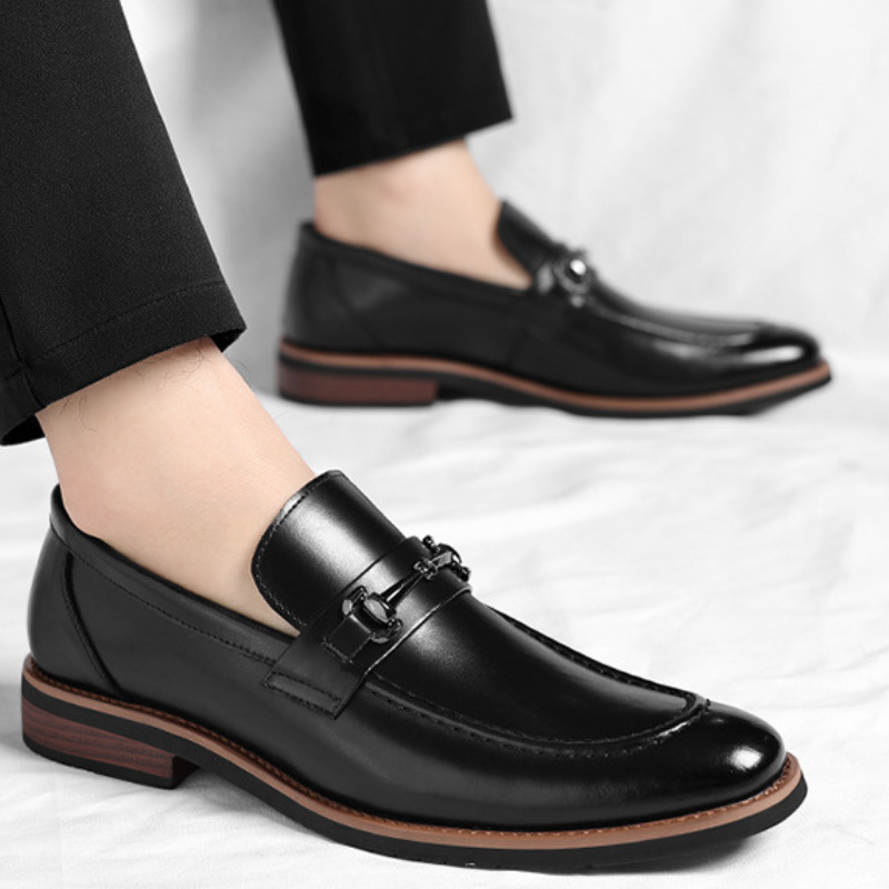 Herrloafers I Läder Med Bit Och Metalldetaljer I Hästbit