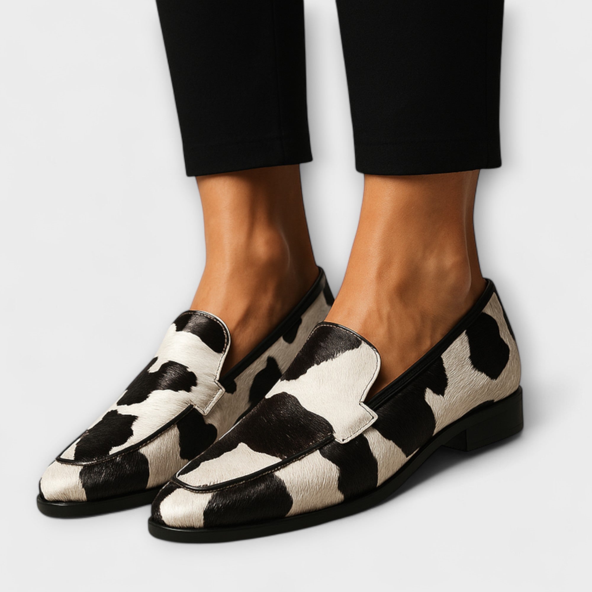 Kvinnor Loafers Med Spetsig Tå Och Tryckt Mönster