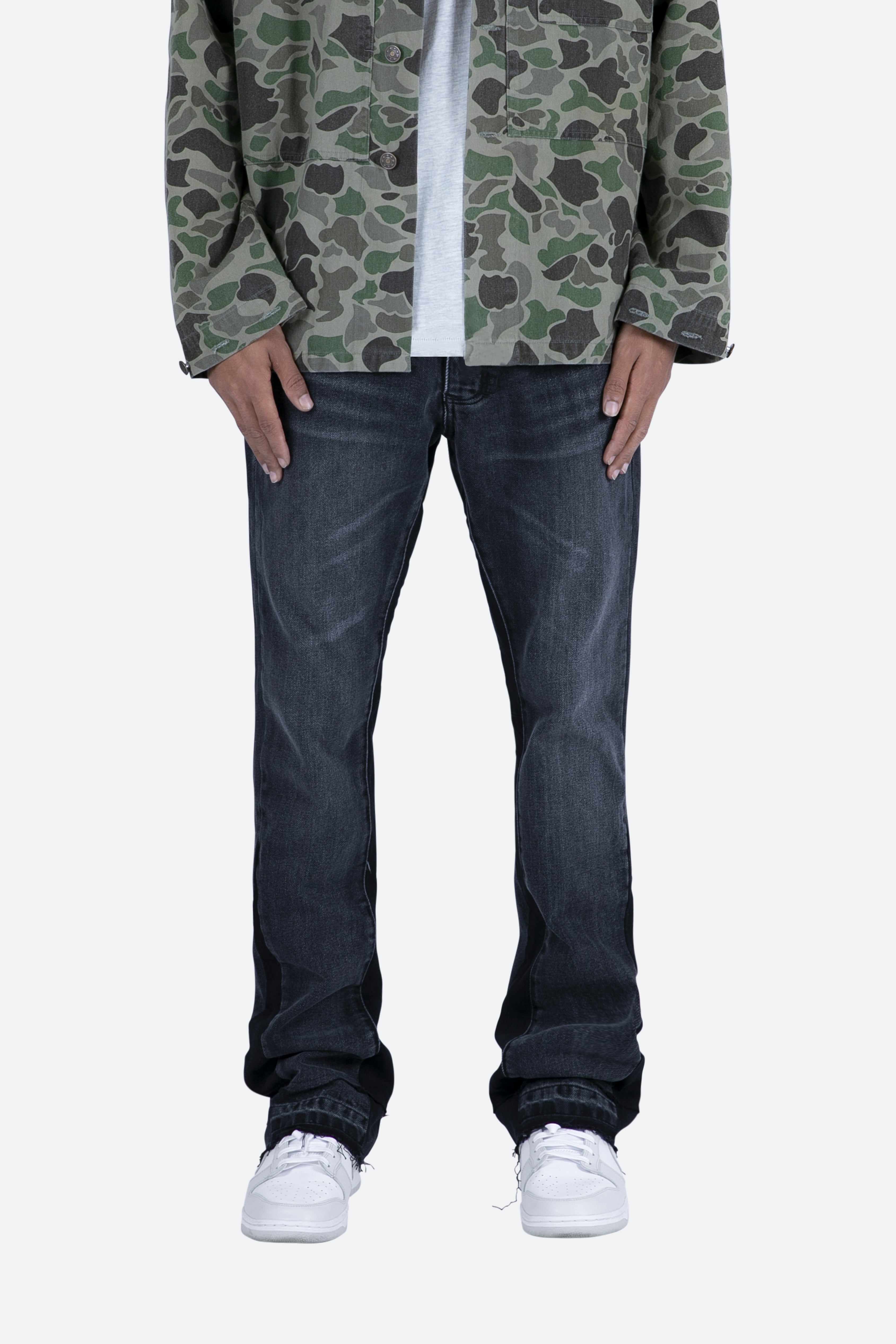 Svarta Utsvängda Jeans För Män