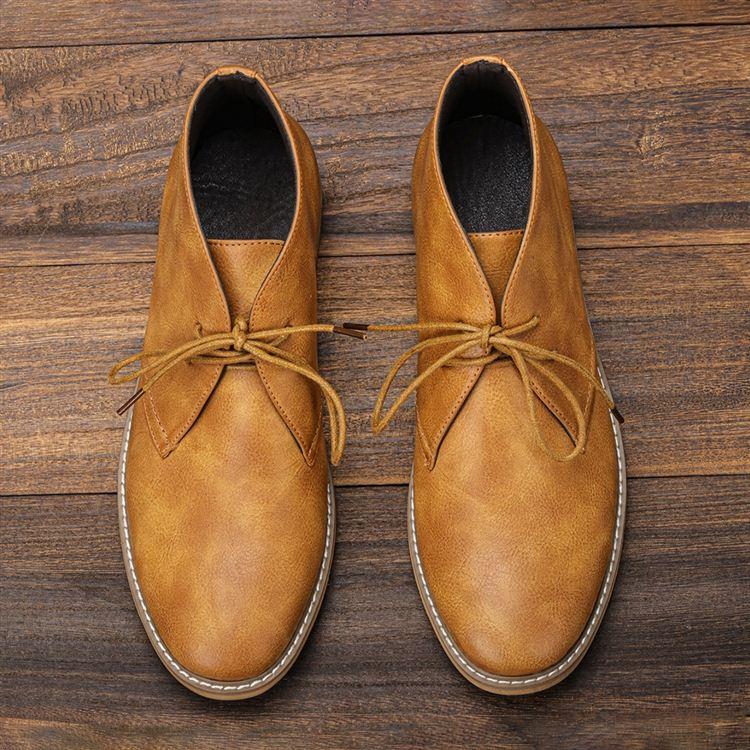 Chukka Boots för Herr med Handsydd Ovandel, Vadderad Innersula och Gummiyttersula