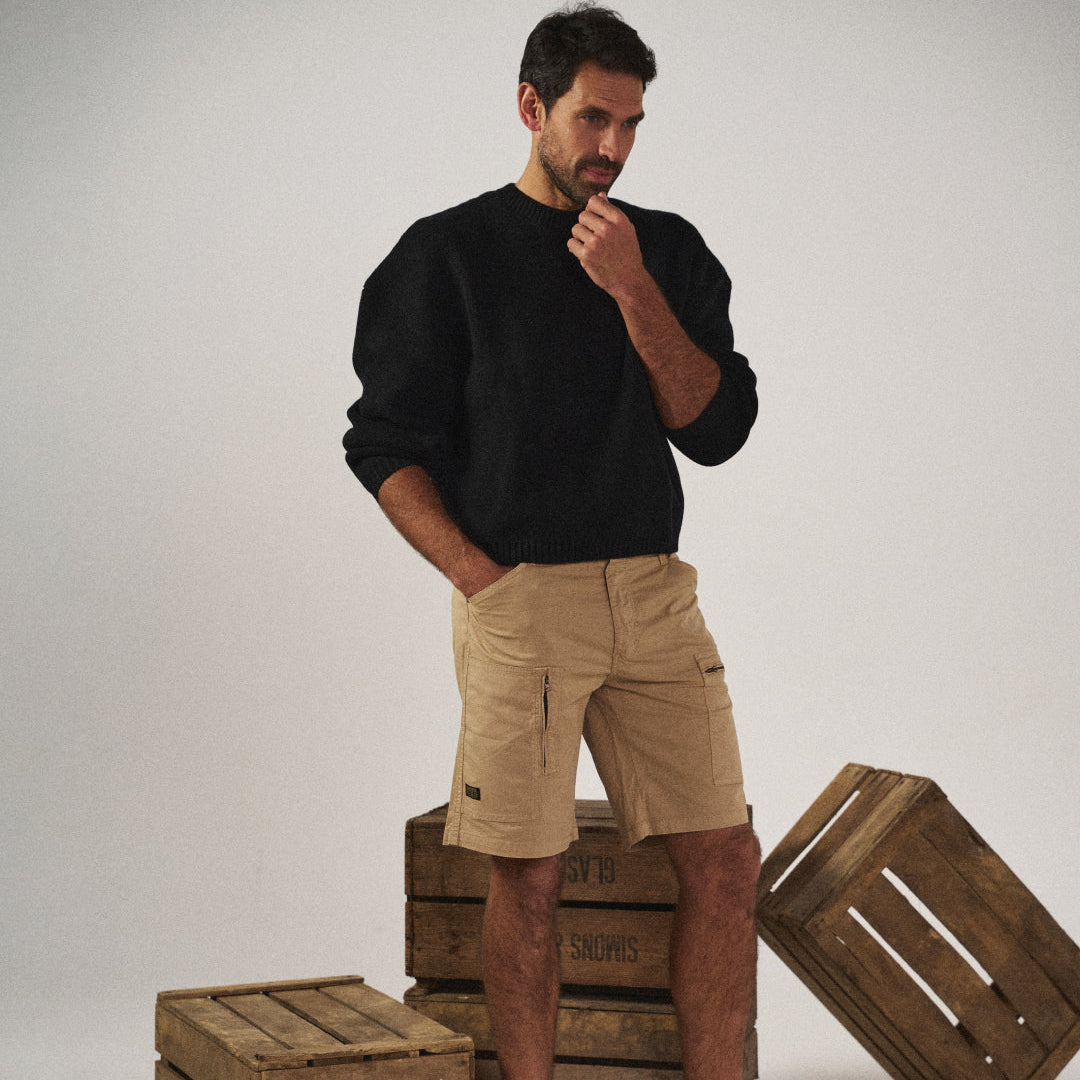 Herrcargo-shorts i skräddarsydd passform med blixtlåsförsedda verktygsfickor