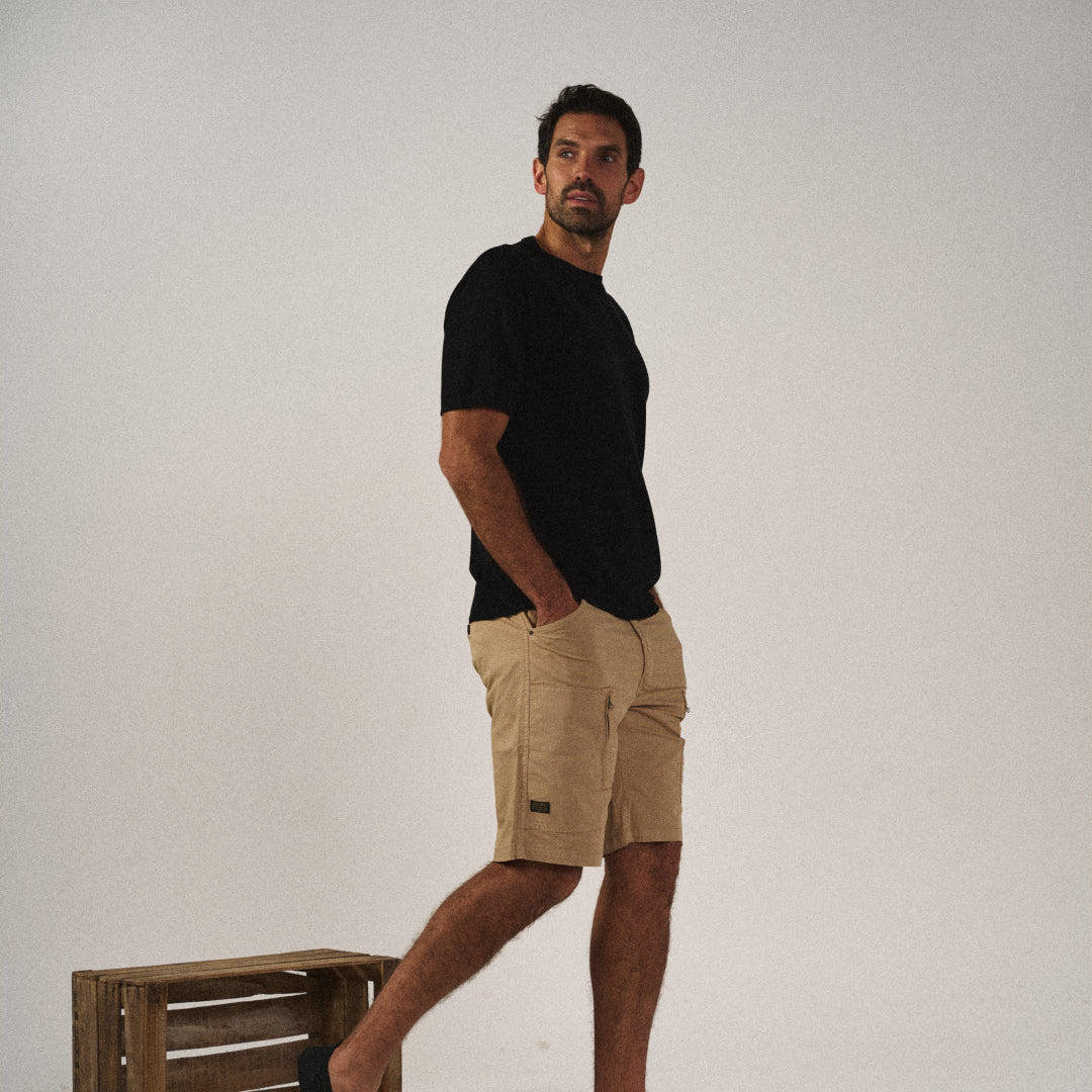Herrcargo-shorts i skräddarsydd passform med blixtlåsförsedda verktygsfickor