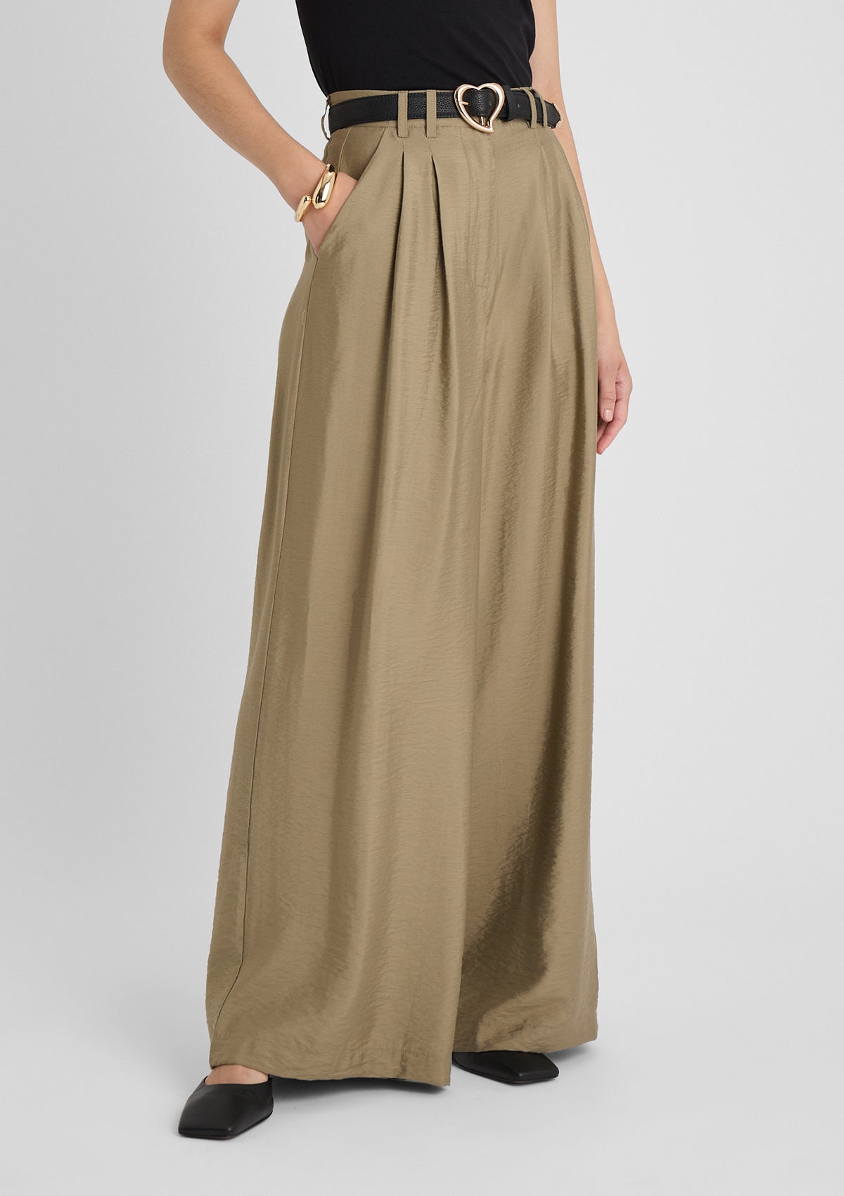 Dambyxor Med Vida Ben, Hög Midja, Enfärgade Och Sidofickor