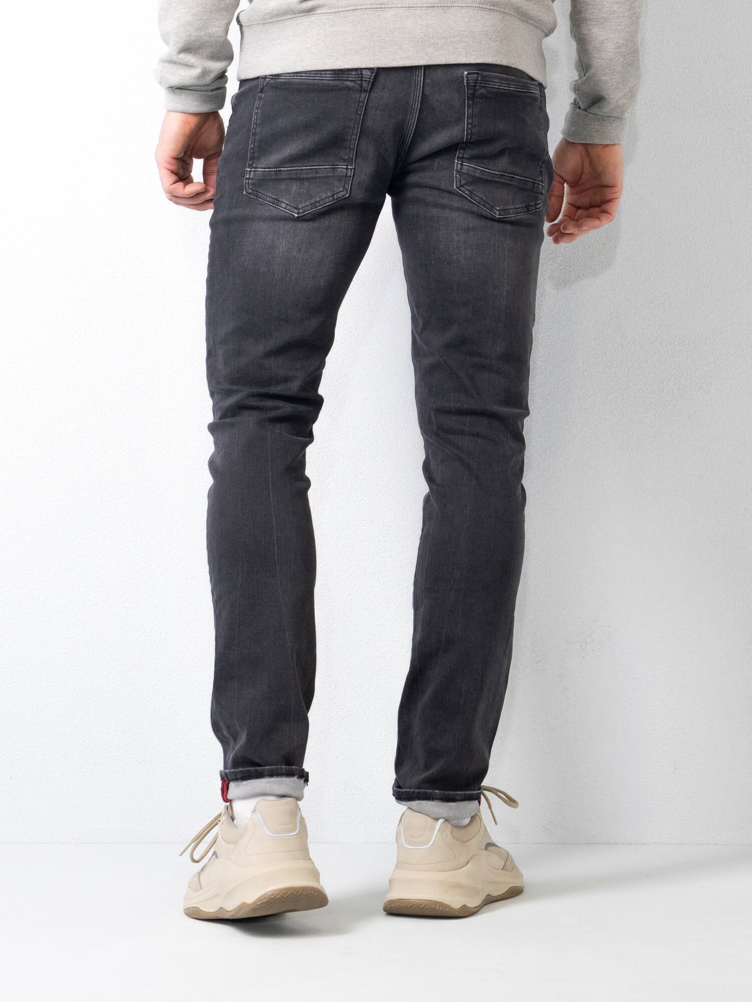 Herrjeans Med Slim Fit Och Femficksdesign