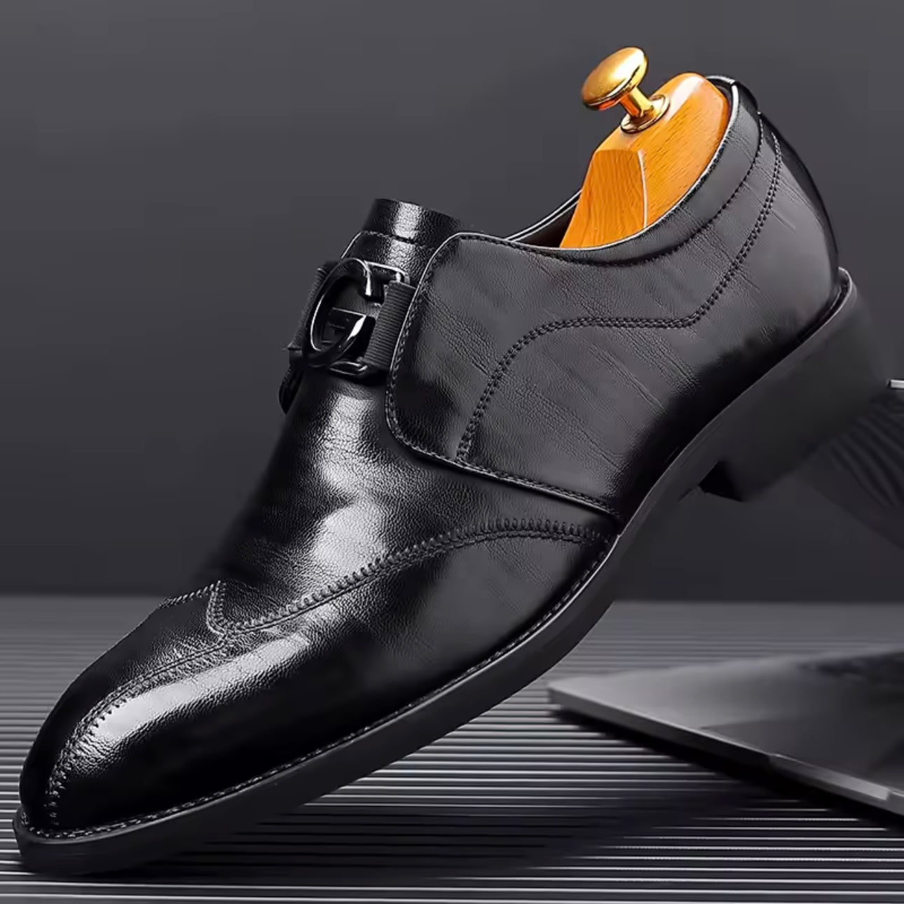 Dressade Monk Strap-Skor för Herr med Spänne och Vadderad Sula