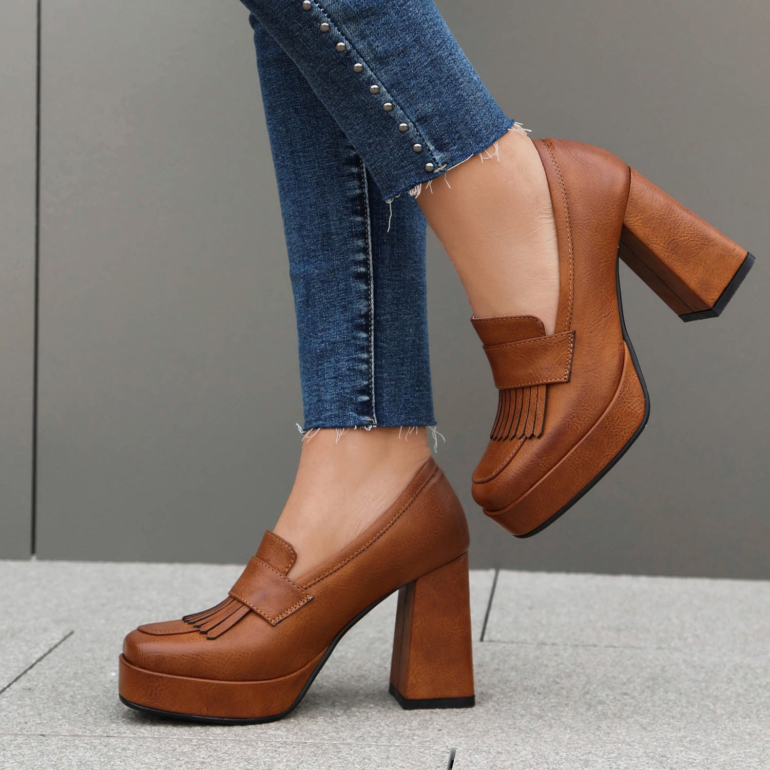 Kvinnors platåloafers med pumps, slip-on, chunky klack och främre platå