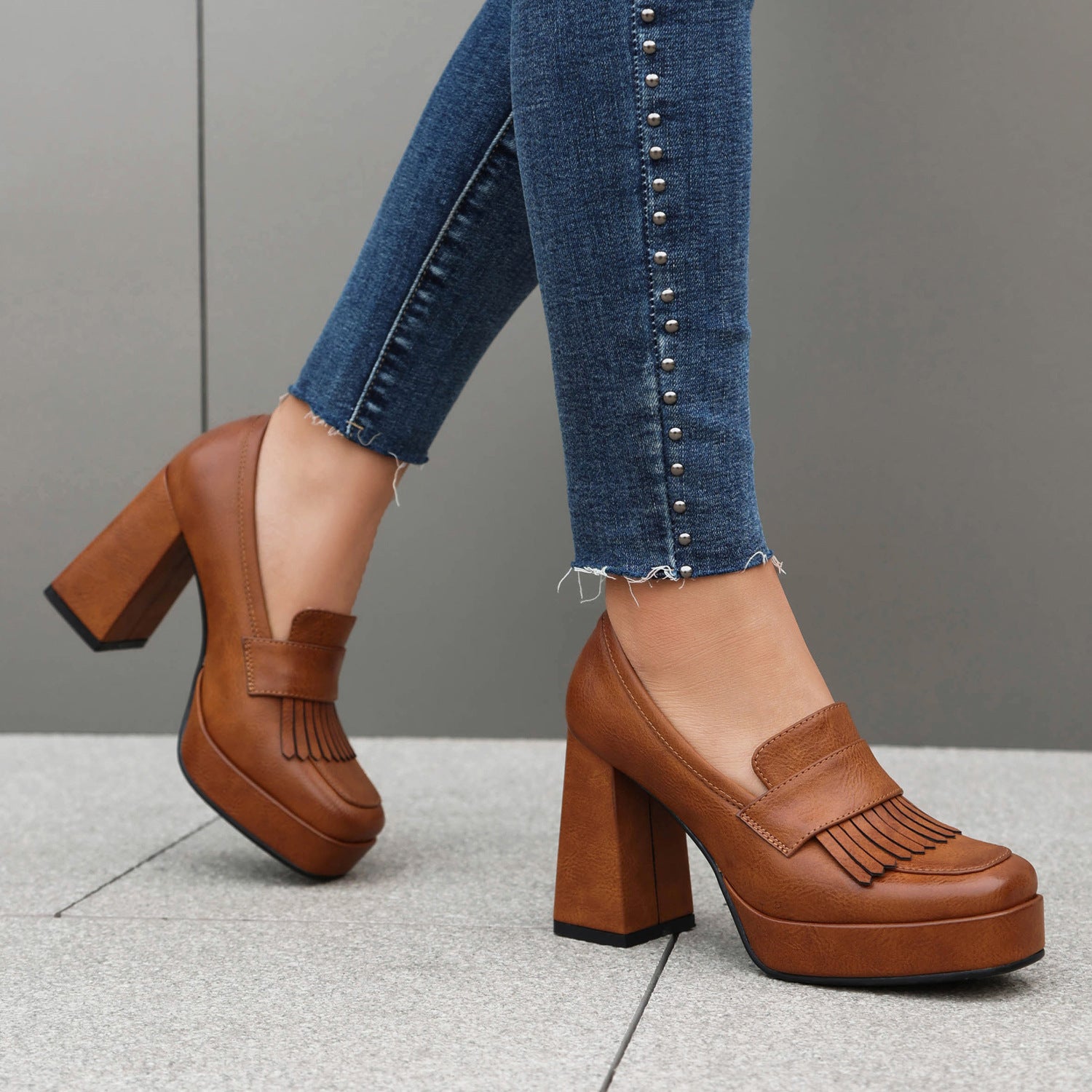 Kvinnors platåloafers med pumps, slip-on, chunky klack och främre platå