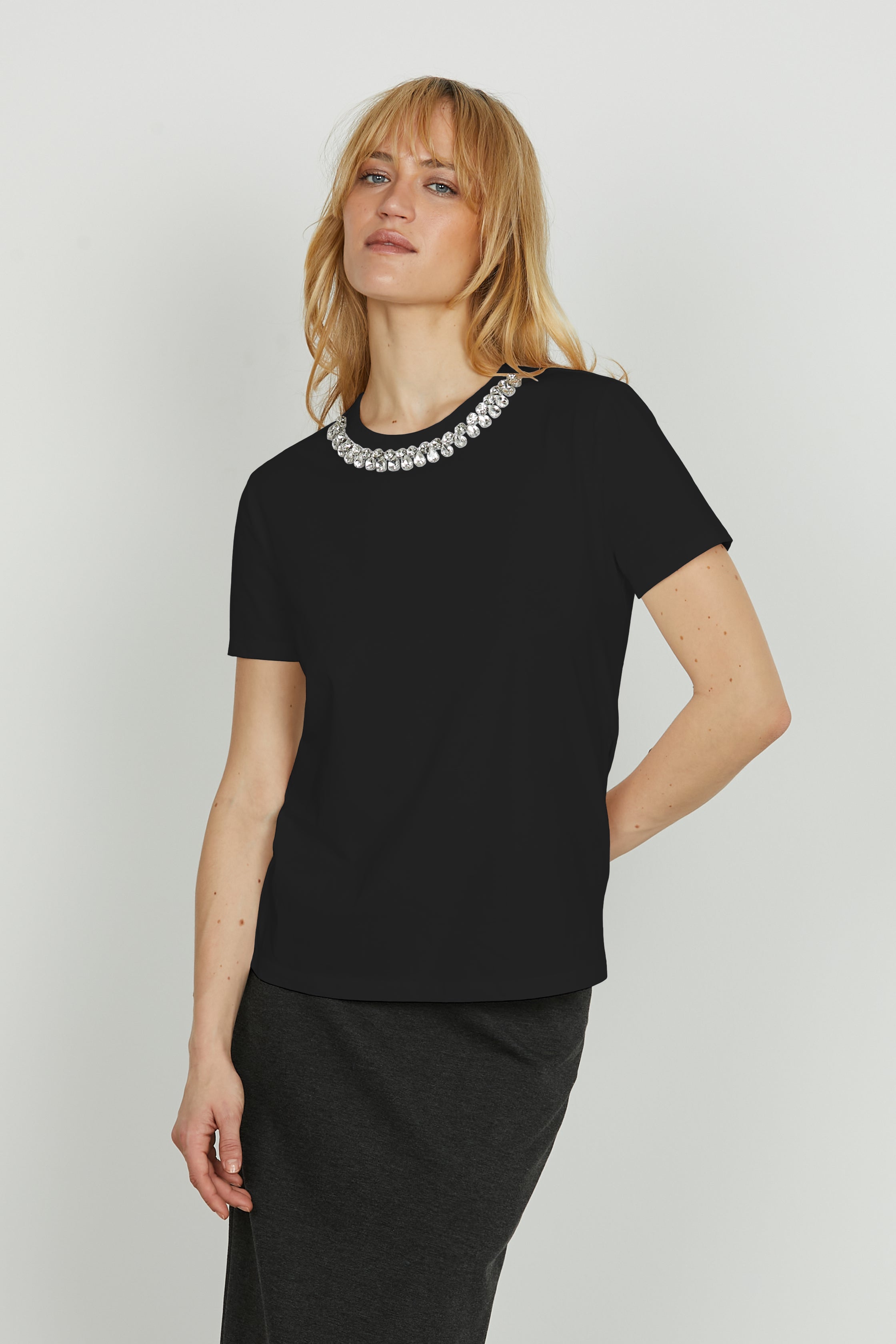 Höst-T-Shirt Med Kort äRm Och Strass-Ringning För Kvinnor