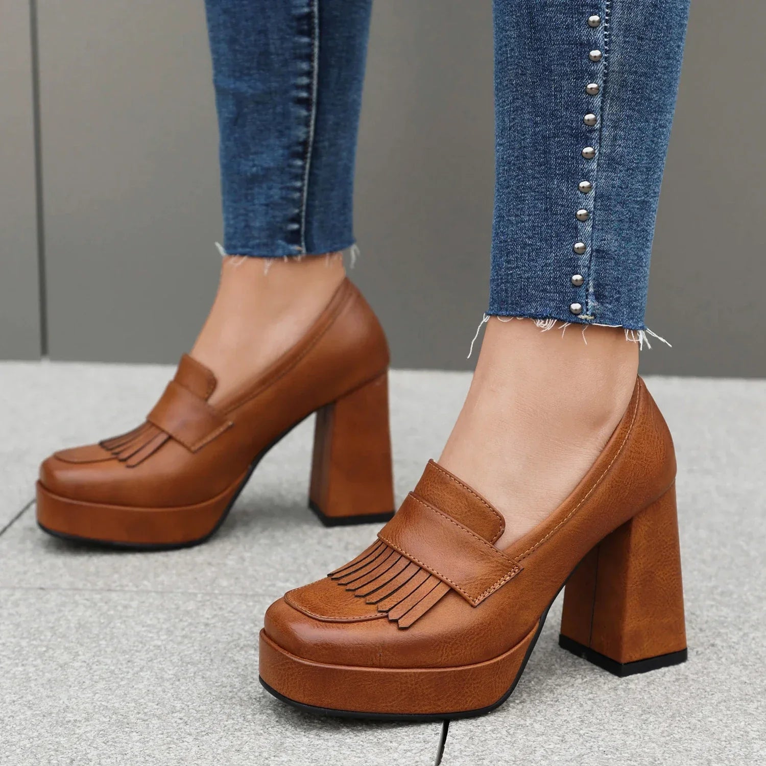 Kvinnors platåloafers med pumps, slip-on, chunky klack och främre platå