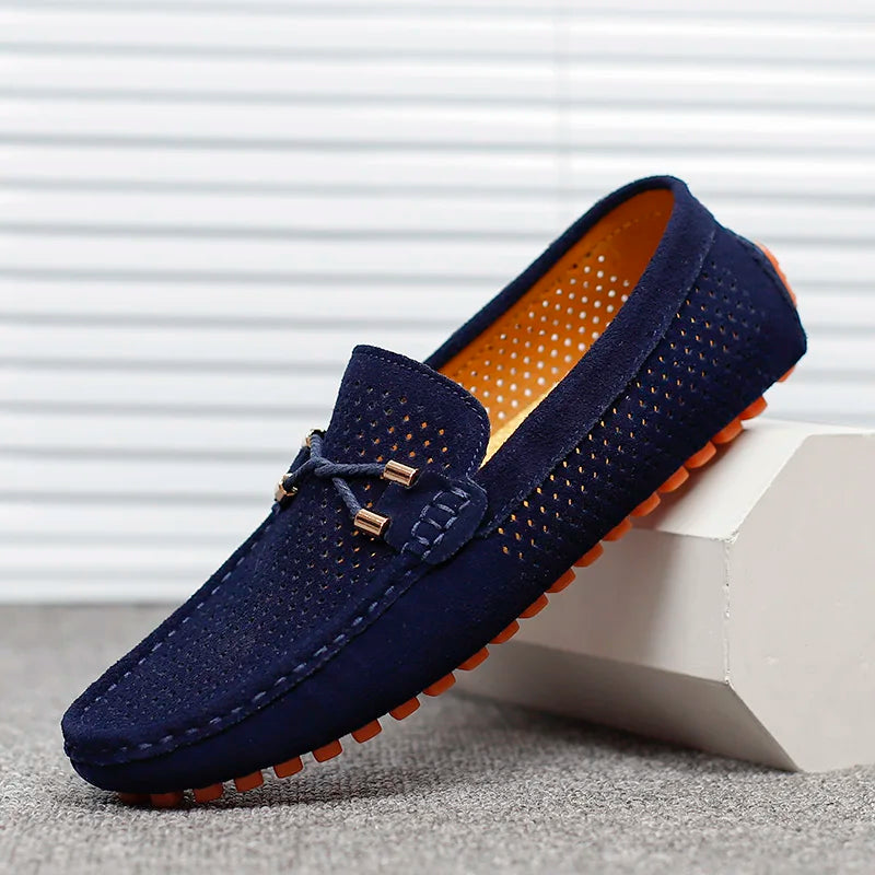 Herrloafers Med Perforerad Läderlook, Slip-on Och Vadderad Innersula