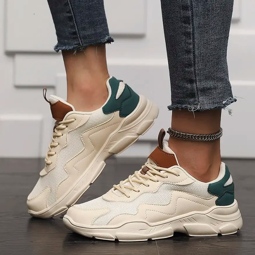 Kvinnor Retro Sneakers Med Lager-På-Lager Mesh Och Dämpad Sula