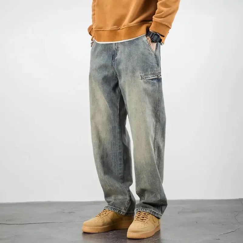 Herrjeans Stentvättade Med Raka Ben och Förstärkta Fickor