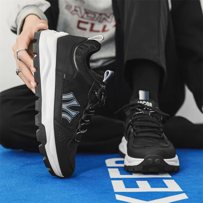 Herr Sneakers med Vadderad Innersula och Hållbar Yttersula