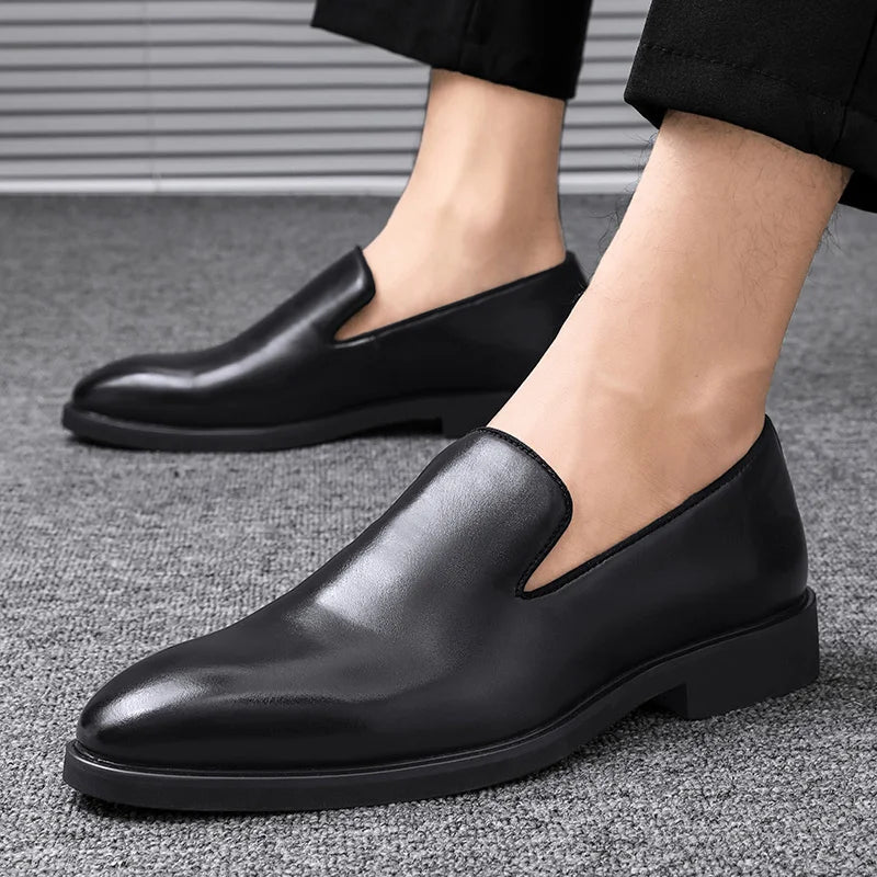 Herrloafers I Konstläder Med Vadderad Innersula Och Slätt Foder