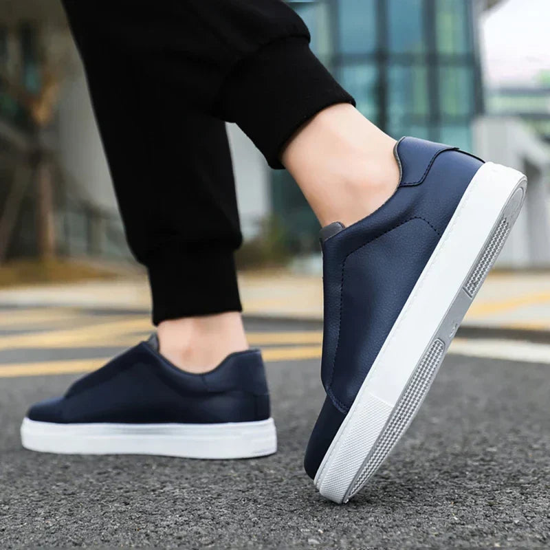 Herrsneakers Minimalistisk design Flexibel yttersula Strömlinjeformad passform
