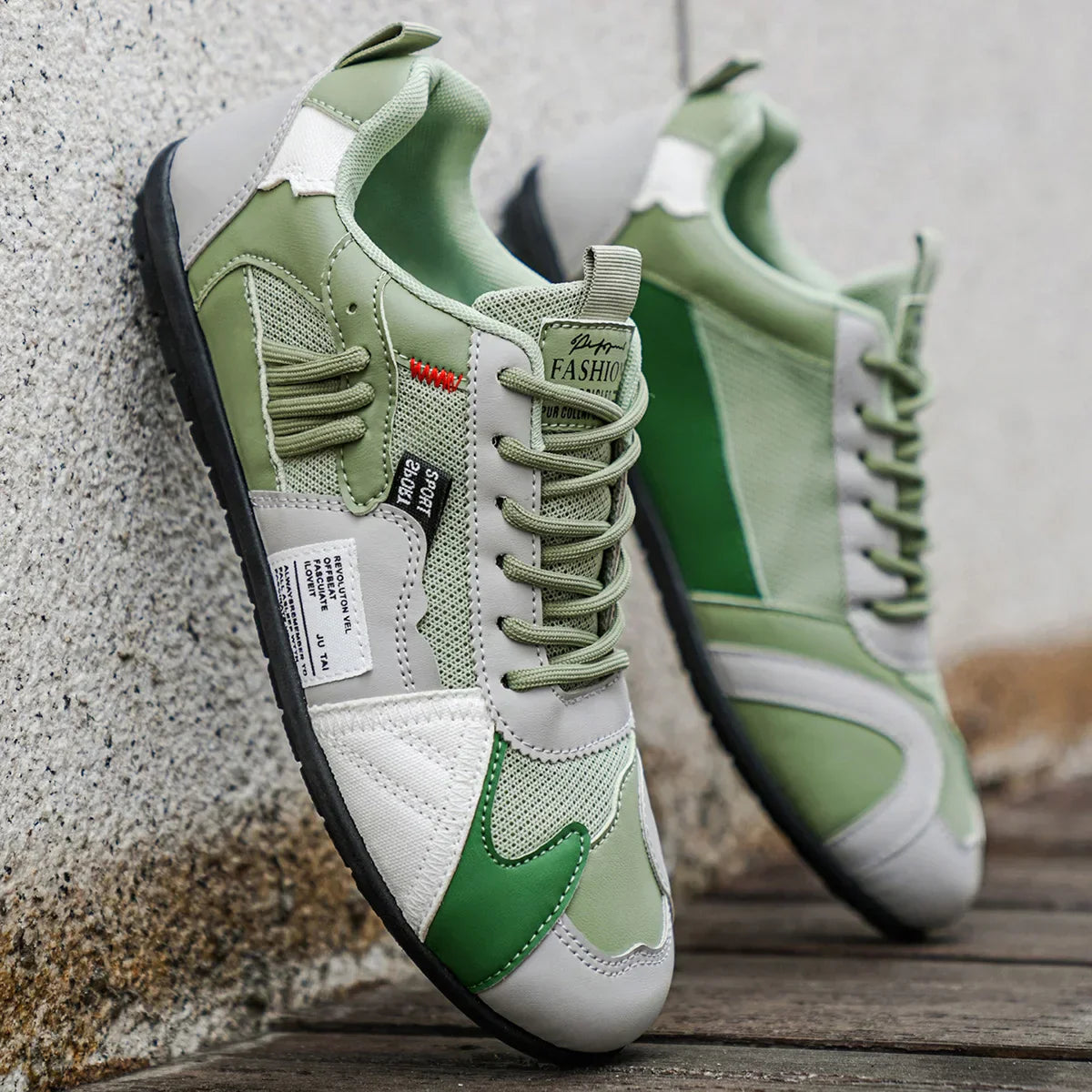 Herr Mesh Sneakers med Flerpanelsdesign och Snörstängning