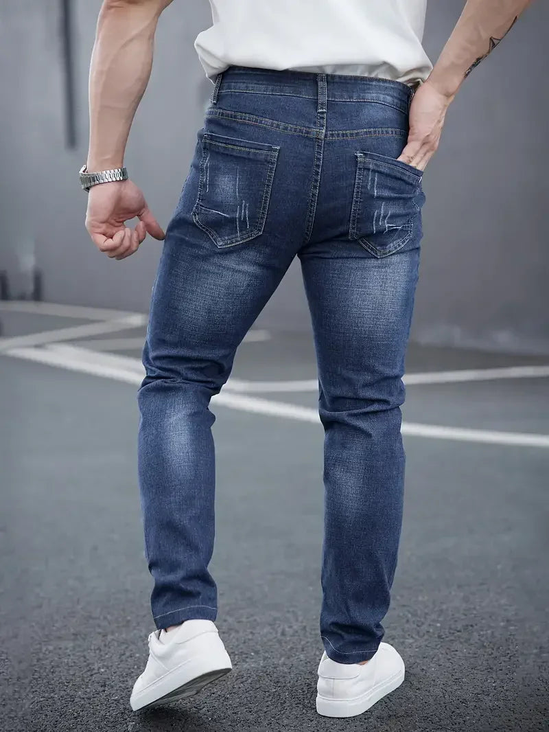 Herr Jeans med Avsmalnande Passform, Medelhög Midja, Lätt Urblekta Lår, Knappgylf