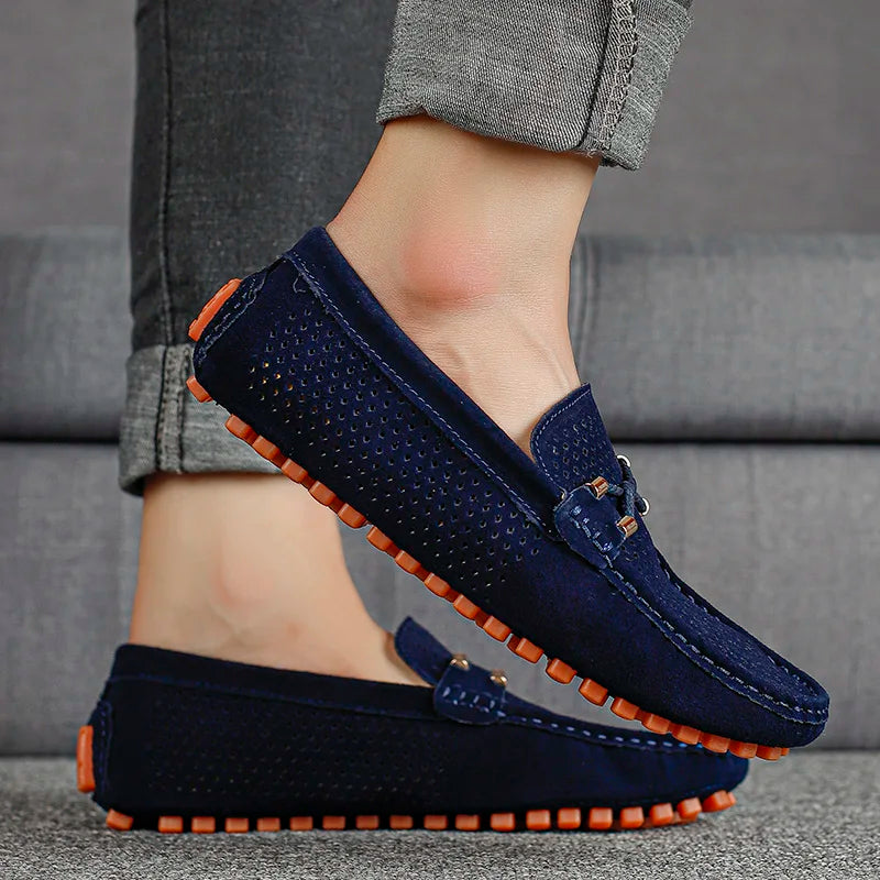 Herrloafers Med Perforerad Läderlook, Slip-on Och Vadderad Innersula