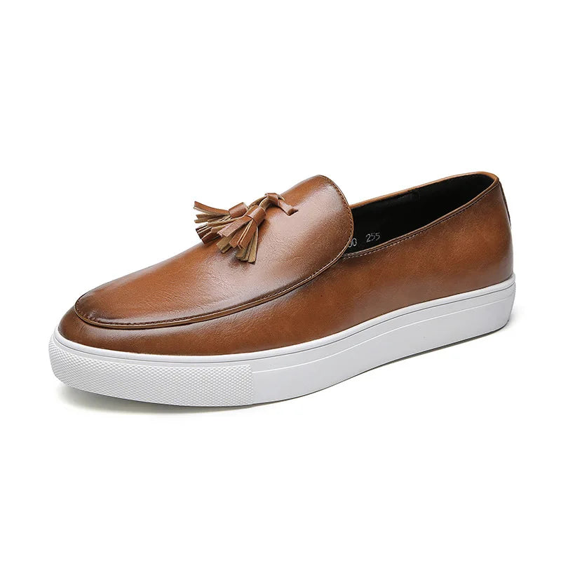 Herrloafers Slip-On Tofsdetaljer Vadderad innersula