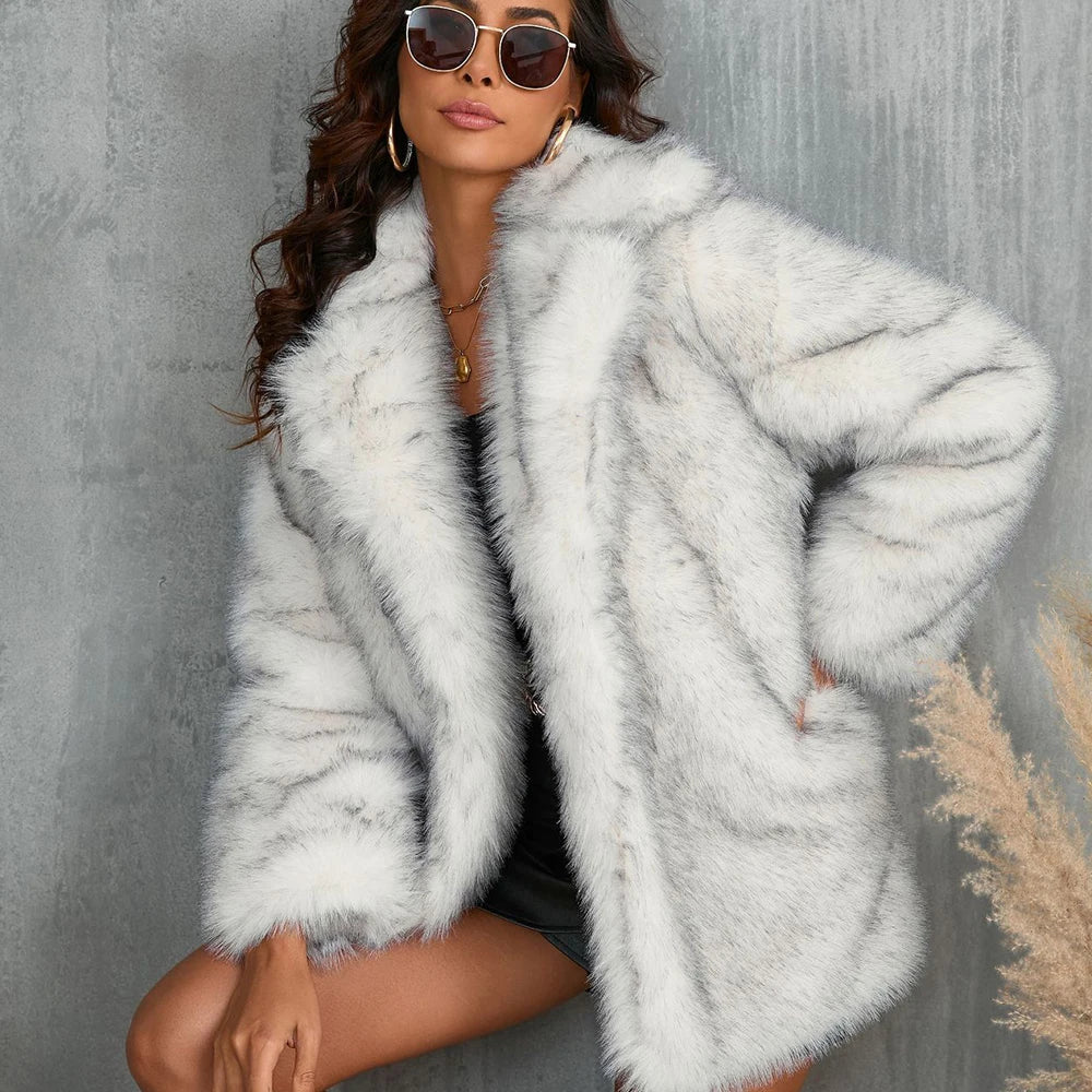 Kappa för Dam med Fuskpäls och Överdimensionerad Passform