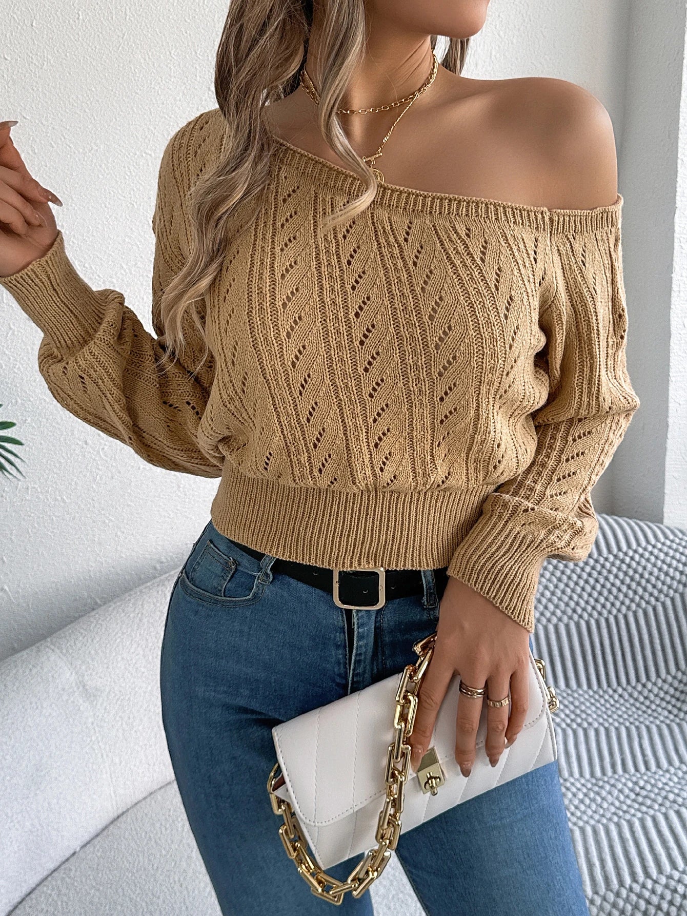 Dam Hösttröja Med Slash Neck Off-Shoulder Och Ribbstickade Muddar