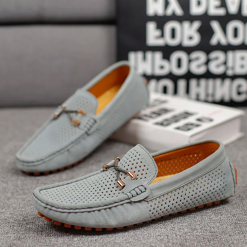 Herrloafers Med Perforerad Läderlook, Slip-on Och Vadderad Innersula